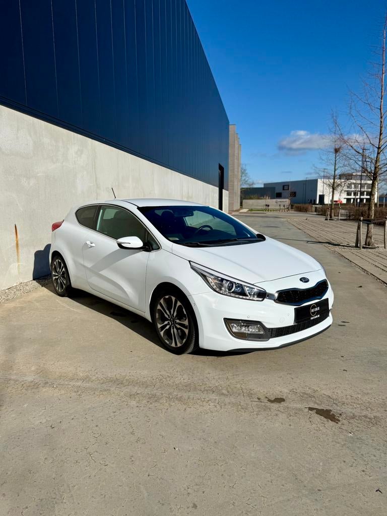 KIA CEE'D - 1.6 Essence - Navi - Climatiseur, Autos, Euro 5, Achat, Cruise Control, Entreprise