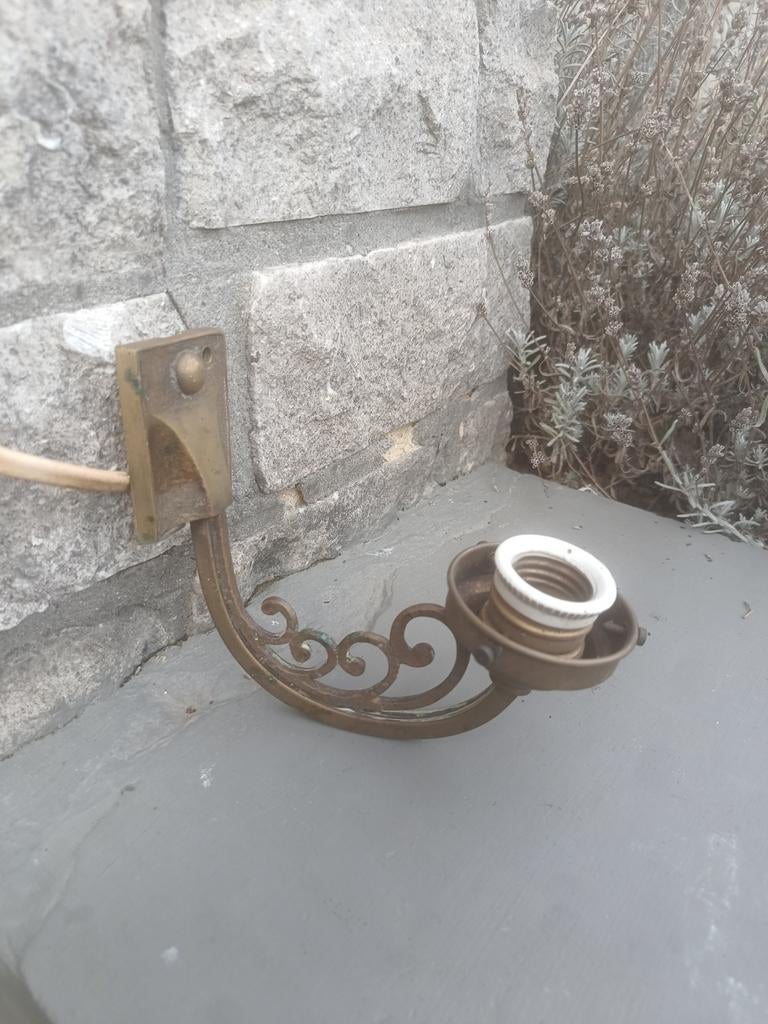 Prachtige koperen oude muur verlichting met porseleinen fit, Antiek en Kunst, Ophalen of Verzenden