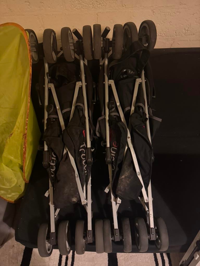 2 zeer makkelijke inklapbare buggy’s, Ophalen, Zo goed als nieuw
