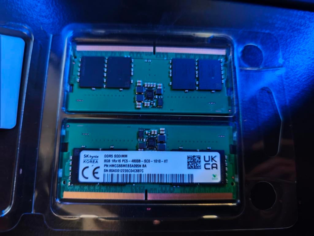 Twee 8 GB DDR5 4800B-geheugensticks voor laptops, Ophalen, DDR5