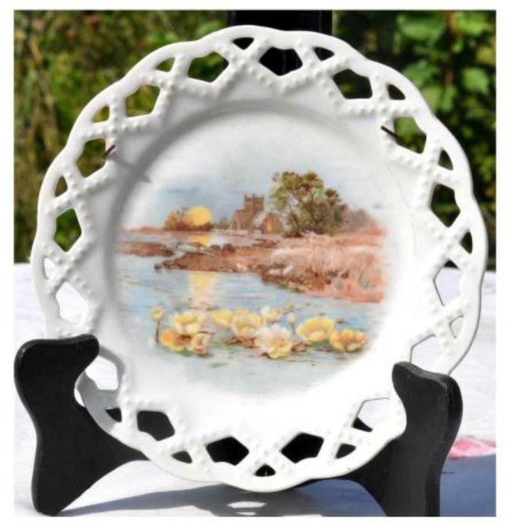 assiette ajouré porcelaine lac aux nenuphar, Antiquités & Art, Enlèvement ou Envoi