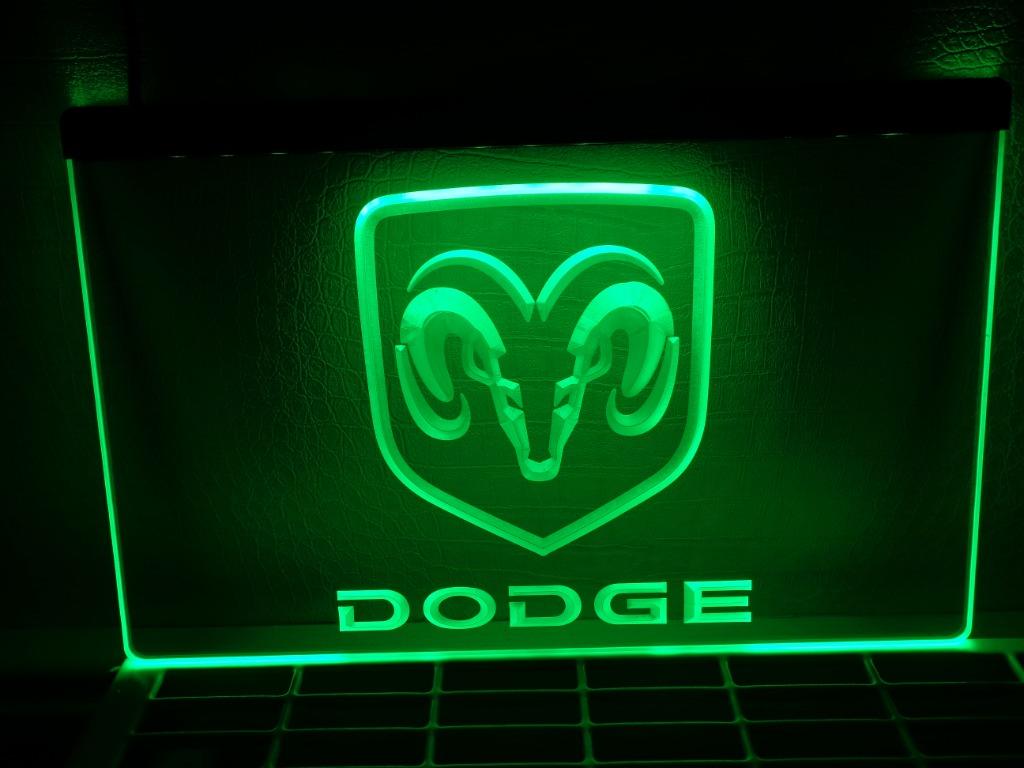 Dodge 3D led decoratie reclame verlichting kado logo lamp, Enlèvement ou Envoi, Neuf, Table lumineuse ou lampe (néon)