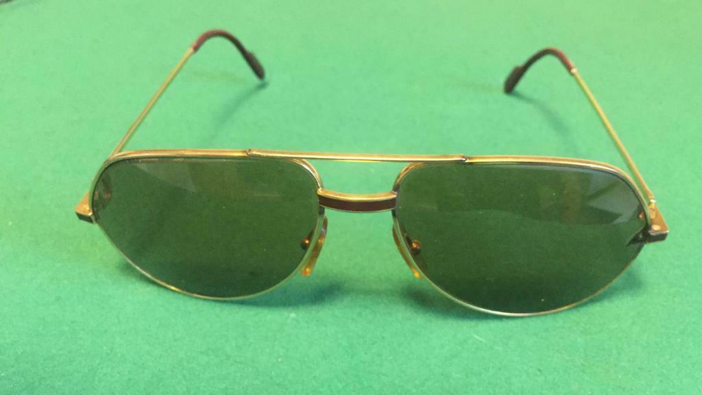 Lunettes Cartier Vendôme (en plaqué or), excellent état, Bijoux, Sacs & Beauté, Lunettes de Soleil & Lunettes | Hommes, Comme neuf