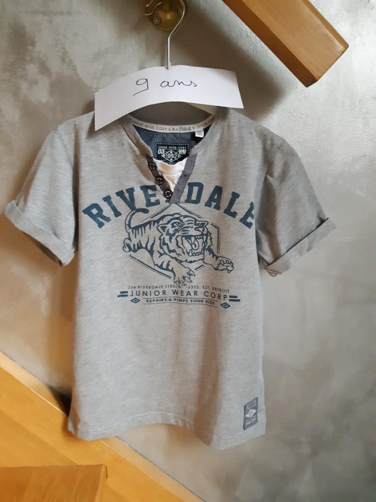 T-shirt van C&A, 9 jaar, C&A, Ophalen of Verzenden, Jongen, Overige typen