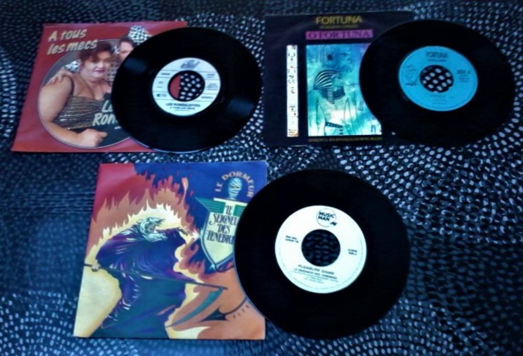 3x 45t Vinyles Originaux de "10 Qu'on aime" sur RTL TVI, Utilisé, 7 pouces, Autres genres, Single