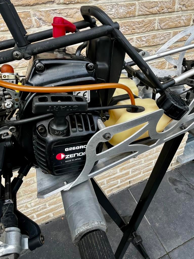 FG monster chassis 2WD met veel ALU!, Hobby en Vrije tijd, Ophalen, Zo goed als nieuw