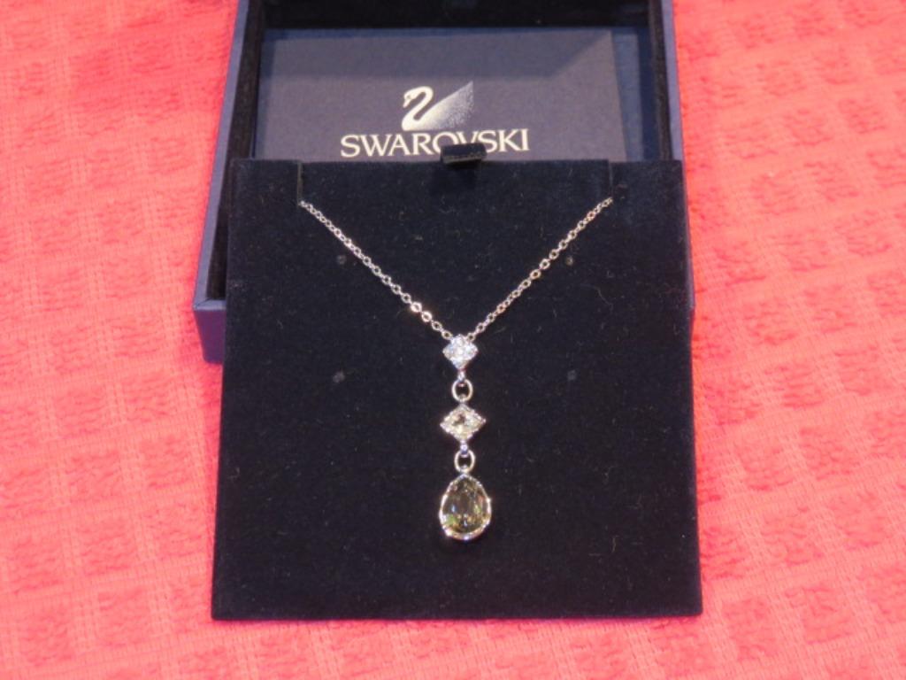 Ketting Swarovski "Eveline" -- 992836 -- hanger, Verzamelen, Swarovski, Zo goed als nieuw, Sieraad of Horloge, Ophalen of Verzenden