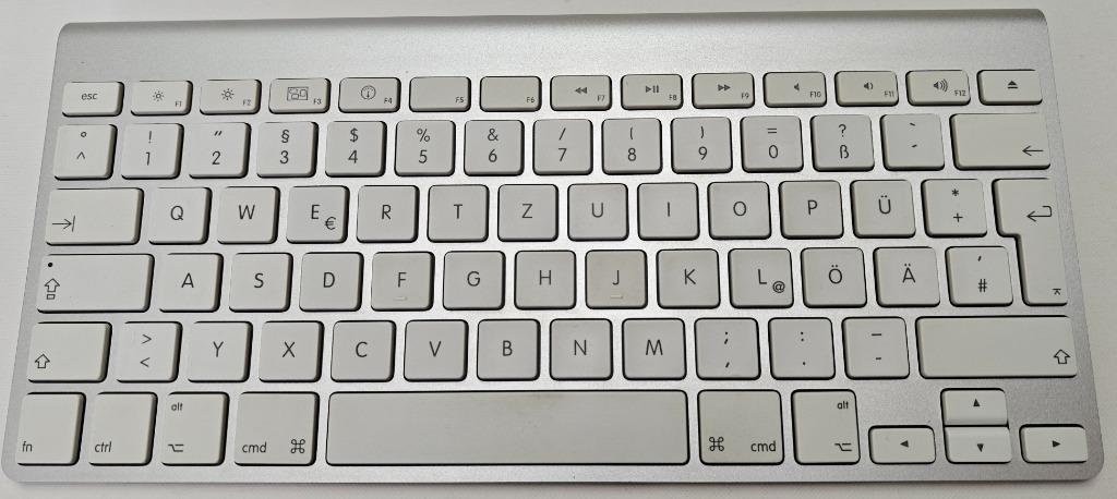 Draadloos Apple toetsenbord QWERTZ, Computers en Software, Ophalen of Verzenden, Draadloos, Apple, Overige indelingen