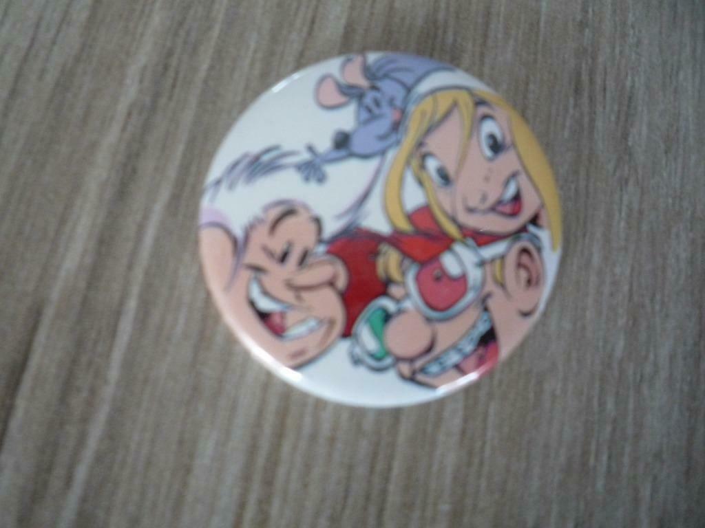Button Jump, Ophalen of Verzenden, Overige figuren, Zo goed als nieuw