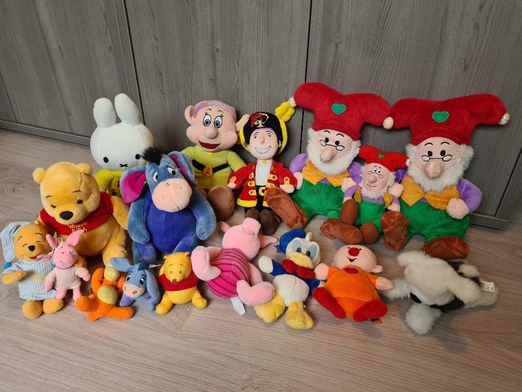 Knuffels Studio 100 / Disney / Winnie The Pooh / Nijntje, Ophalen, Zo goed als nieuw, Overige typen