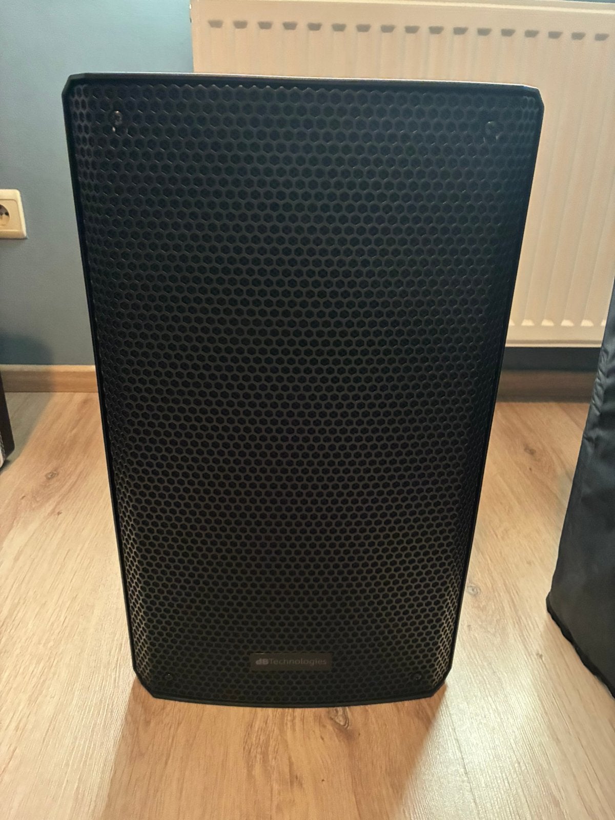 Db technologies kl10 actieve box, Musique & Instruments, Enlèvement, Neuf, Moniteur(ampli)