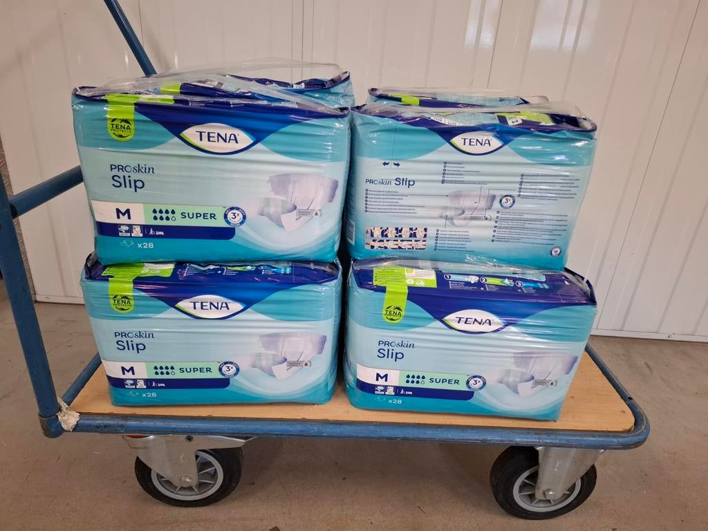 Tena slip super Medium proskin luiers pampers, Diversen, Ophalen of Verzenden