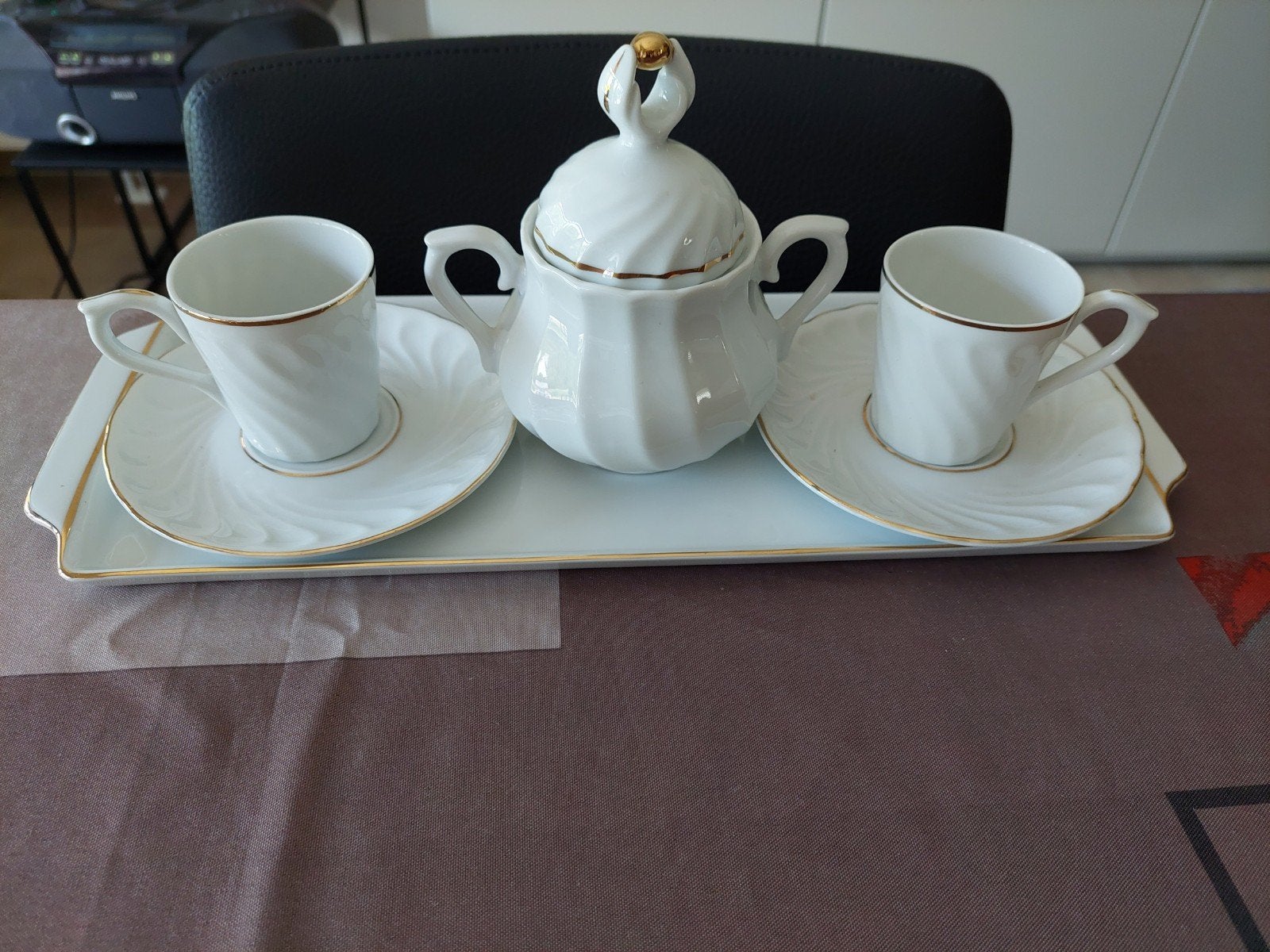 Petit service café en porcelaine, Enlèvement, Porcelaine