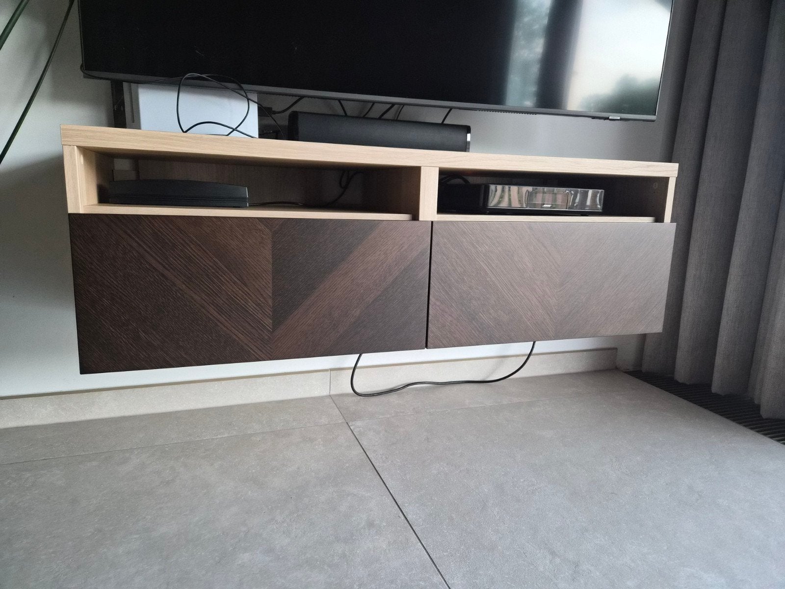 tv kast Besta Ikea, Huis en Inrichting, Ophalen, 100 tot 150 cm, Zo goed als nieuw, Minder dan 100 cm