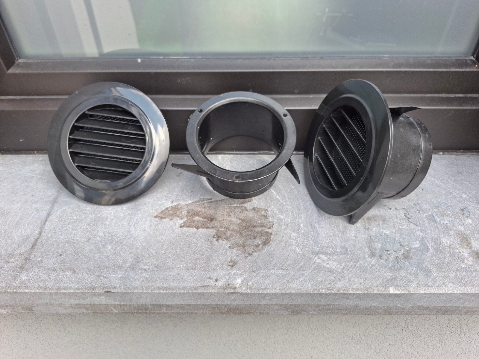 Grille de ventilation 10cm diamètre 9€/pièce, Bricolage & Construction, Enlèvement