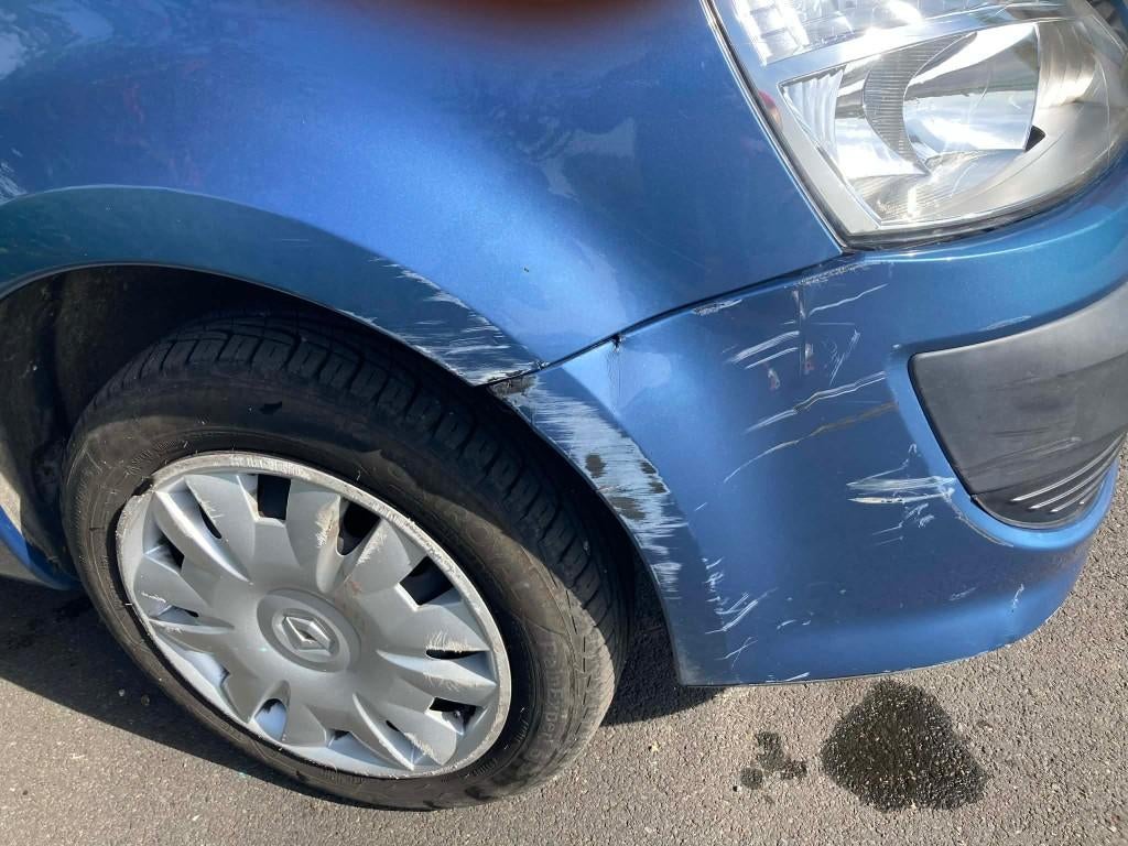 voorbumper Renault Modus gezocht, Autos, Renault, Achat, Boîte manuelle, 5 portes, Particulier