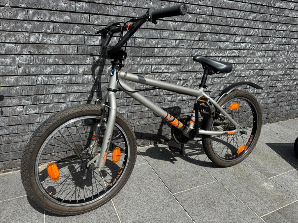 BMX Wipe 320, Ophalen, Staal, Velgrem, Stuur 360° draaibaar