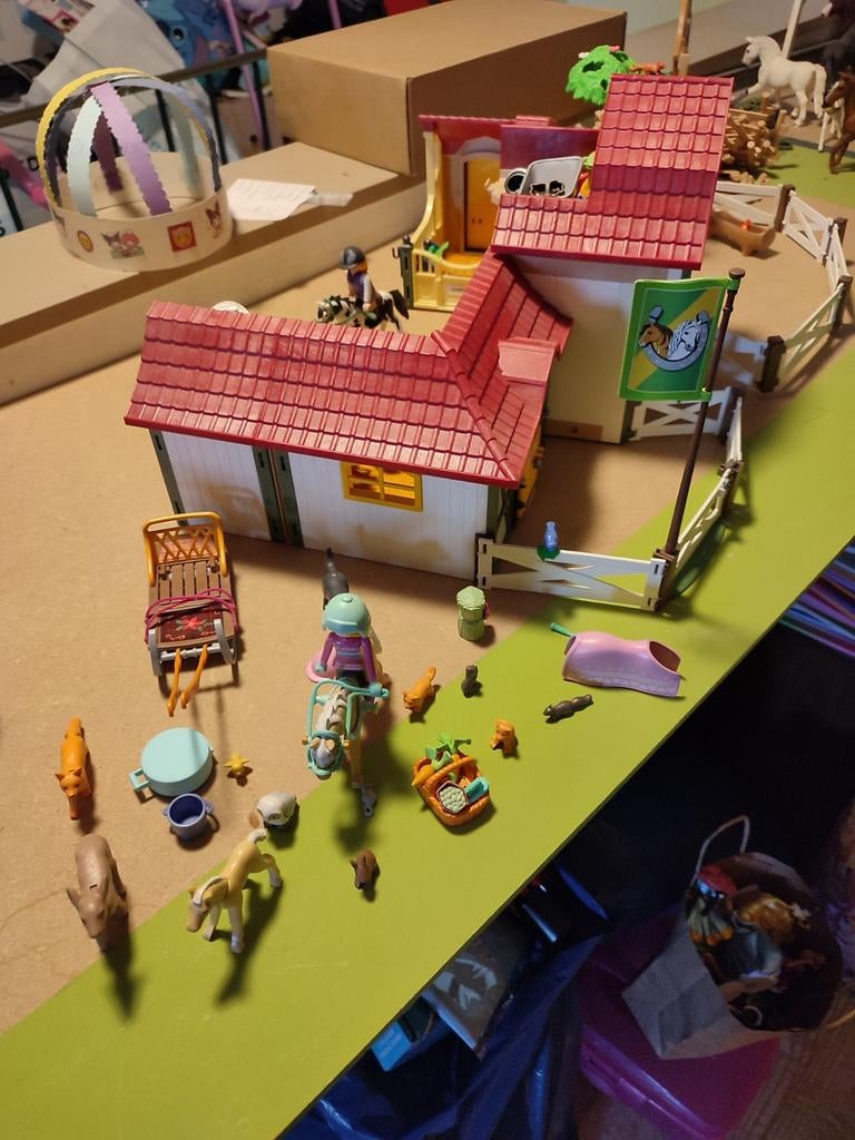 Playmobil en Schleich paarden, Ophalen