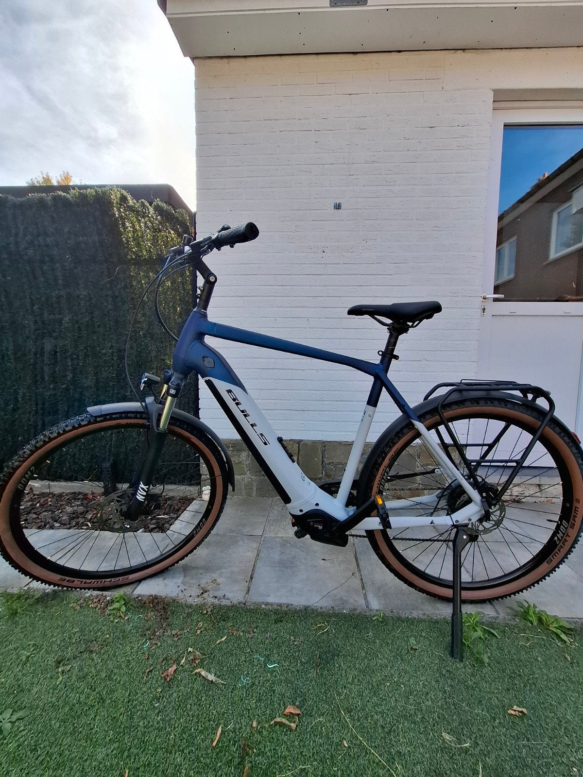 Elektrische fiets - Bulls Cross EVO 750, Fietsen en Brommers, Zo goed als nieuw, 50 km per accu of meer, 55 tot 59 cm, Ophalen