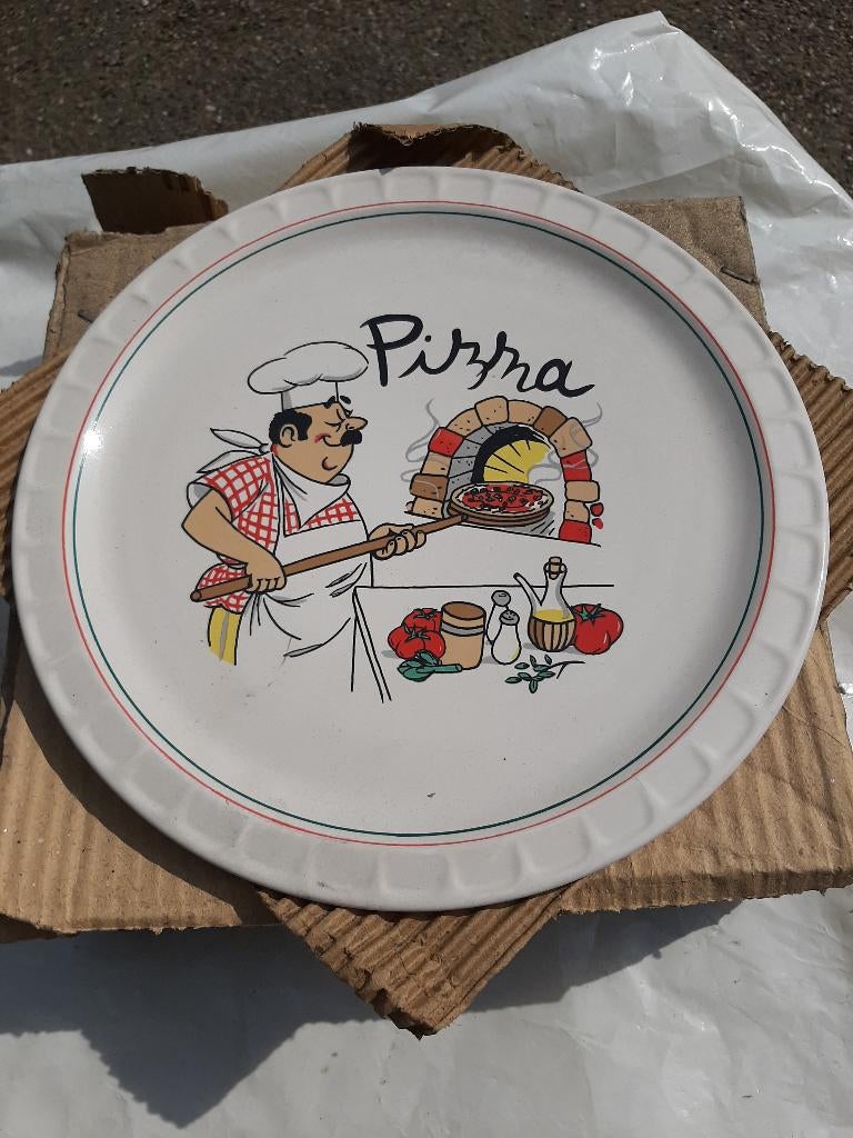 6 (Pizza-)borden - Diam. 30 cm, Huis en Inrichting, Ophalen, Nieuw, Overige stijlen, Bord(en)