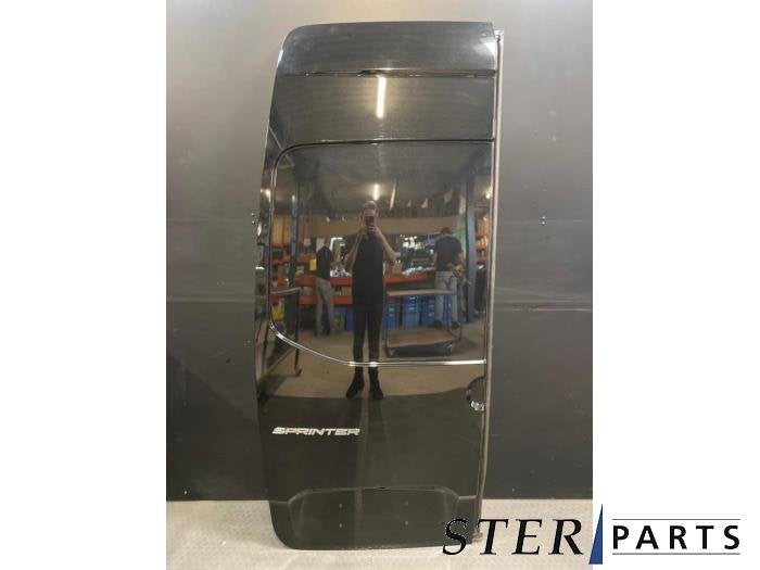 Portière arrière camionnette d'un Mercedes Sprinter (197), 3 mois de garantie, Utilisé, Porte, -