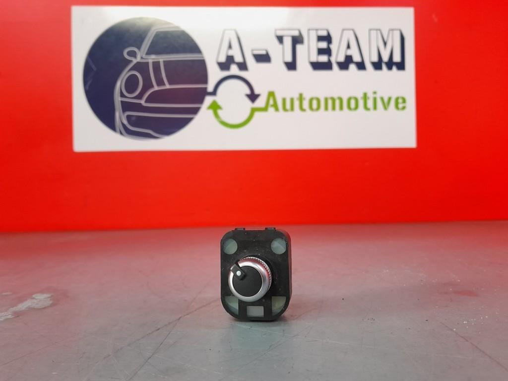 INTERRUPTEUR D'ALIMENTATION DES RETROVISEURS Audi, Utilisé, Audi