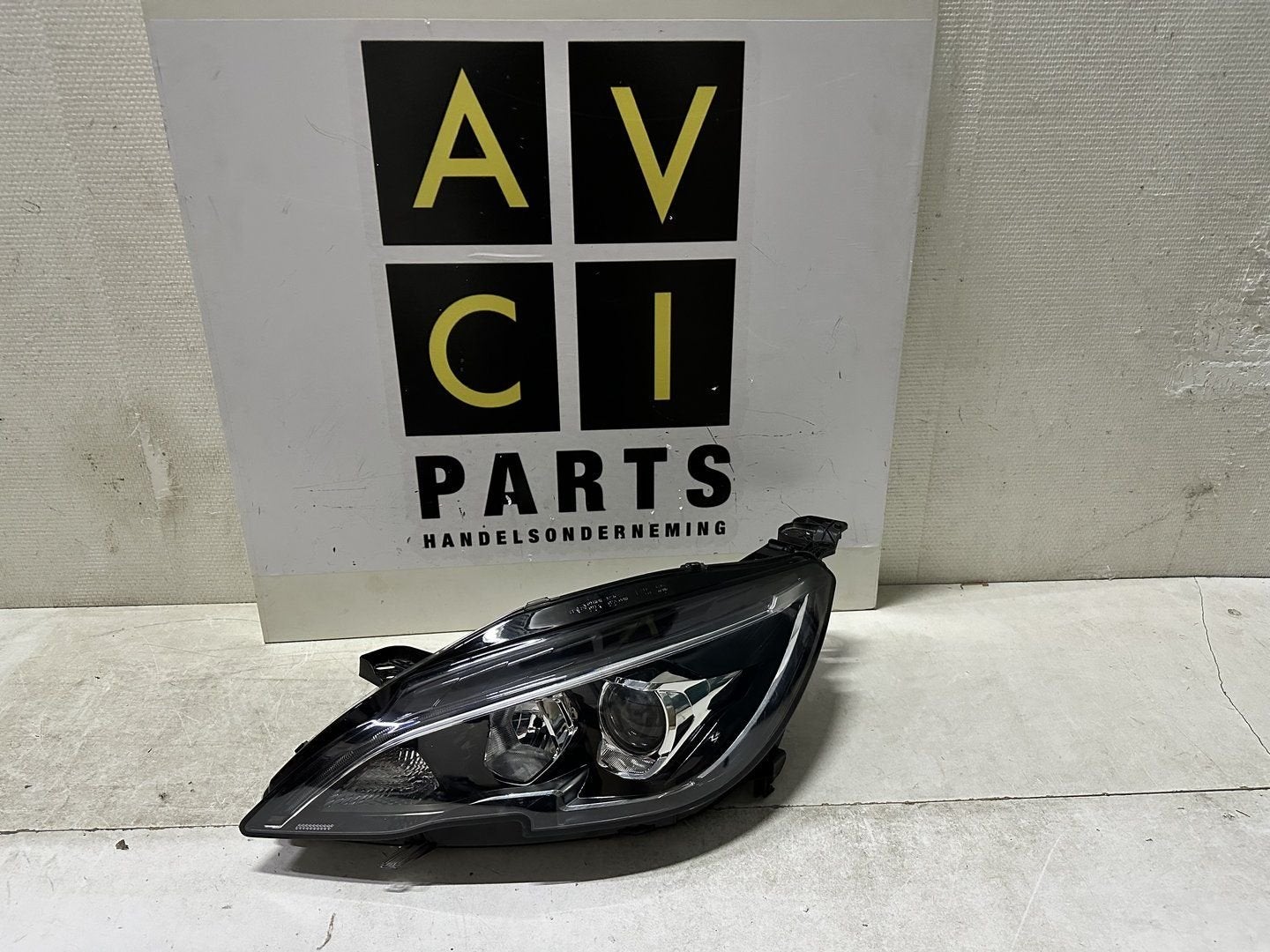 Koplamp Peugeot 308 T9 98169906 Xenon led  Links, -, Utilisé, -, Peugeot