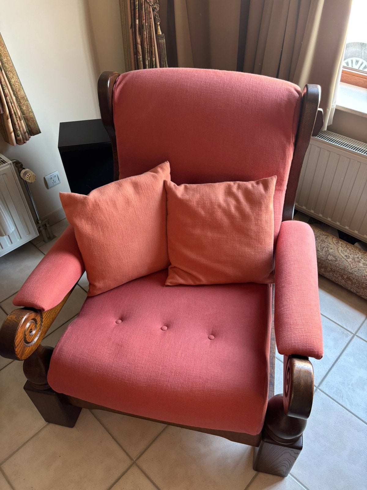 Klassieke rode fauteuil, Ophalen, Zo goed als nieuw