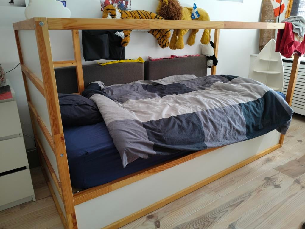 Bed hoogslaper Ikea Kura 200 x 90 + matras, Ophalen, Eenpersoons, Minder dan 160 cm, 200 cm