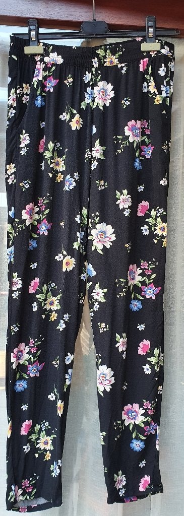 Gebloemde broek van H&M maat 38, Kleding | Dames, Broeken en Pantalons, Gedragen, Maat 38/40 (M), Ophalen of Verzenden