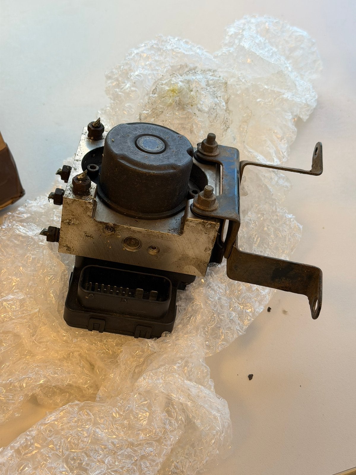 Honda Jazz GD ABS Pomp Module SAA-J5 57110-SAA-J50 abspomp, Auto-onderdelen, Ophalen of Verzenden, Gebruikt, Honda