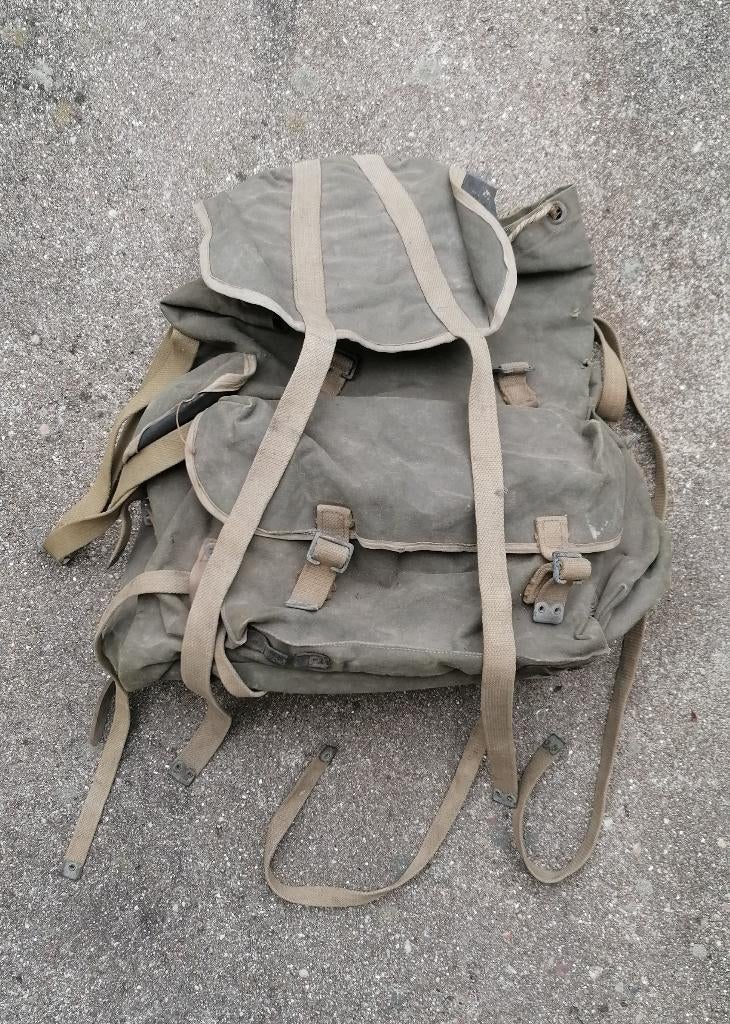 Militair commando uit de WO2, een parachutist, bergaamtas, Verzenden, Luchtmacht, Overige typen