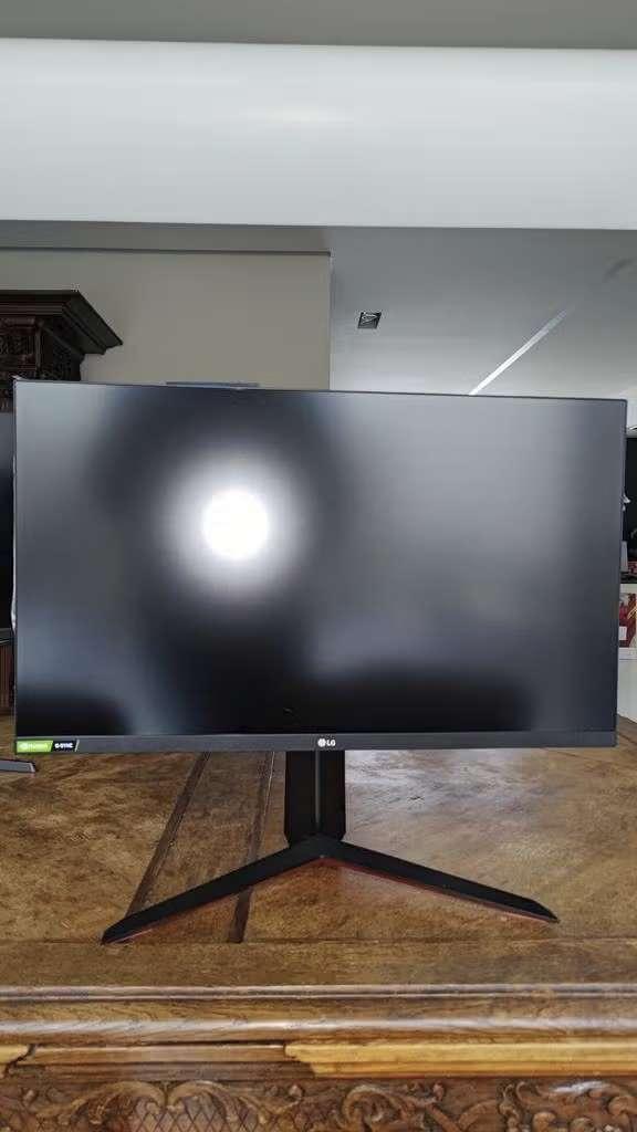 LG 27GL850 - 27in - 1440p, Computers en Software, Monitoren, Gebruikt, 151 t/m 200 Hz, DisplayPort, HDMI, USB-C, Gaming, In hoogte verstelbaar