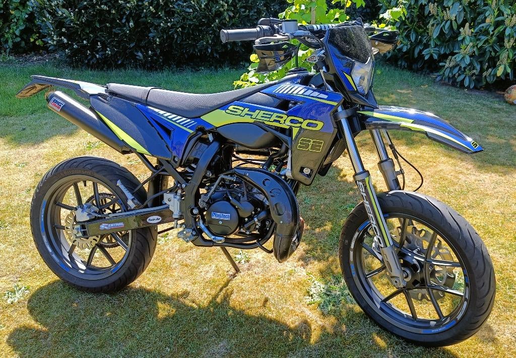 Sherco SM-R 50, Fietsen en Brommers, Brommers | Crossbrommers, 6 versnellingen, Zo goed als nieuw, 50 cc, Ophalen