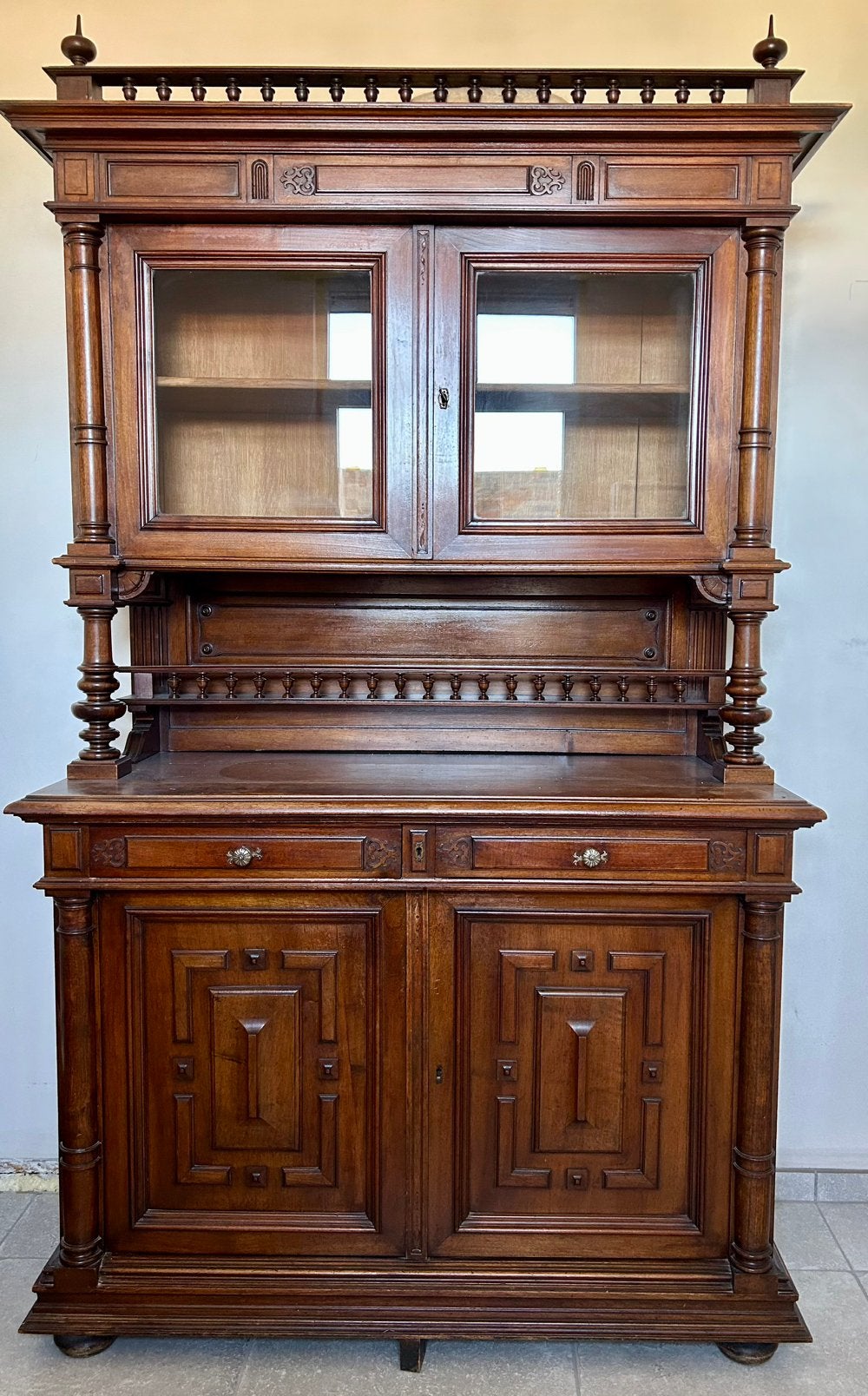 Antieke kast, Ophalen