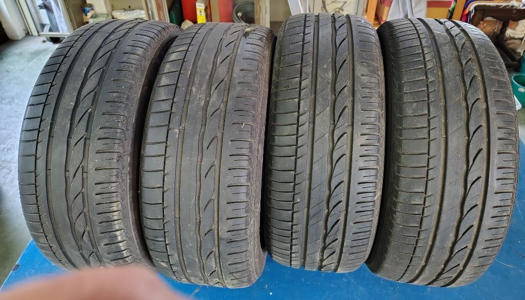 4stuks zomerbanden Bridgestone Turanza 205/55R16, Auto-onderdelen, Banden en Velgen, Band(en), Zomerbanden, 16 inch, 205 mm, Personenwagen