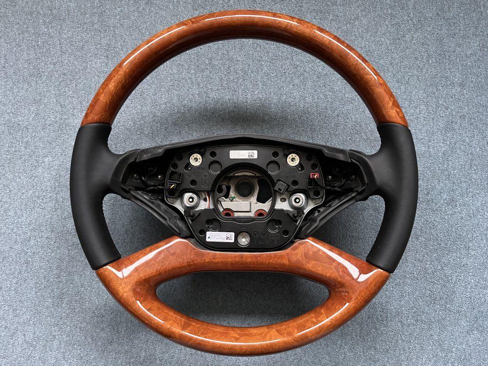 C216 W221 zwart leder bruin hout stuur sportstuur stuurwiel, Auto-onderdelen, Besturing, Ophalen of Verzenden, Gebruikt, Mercedes-Benz