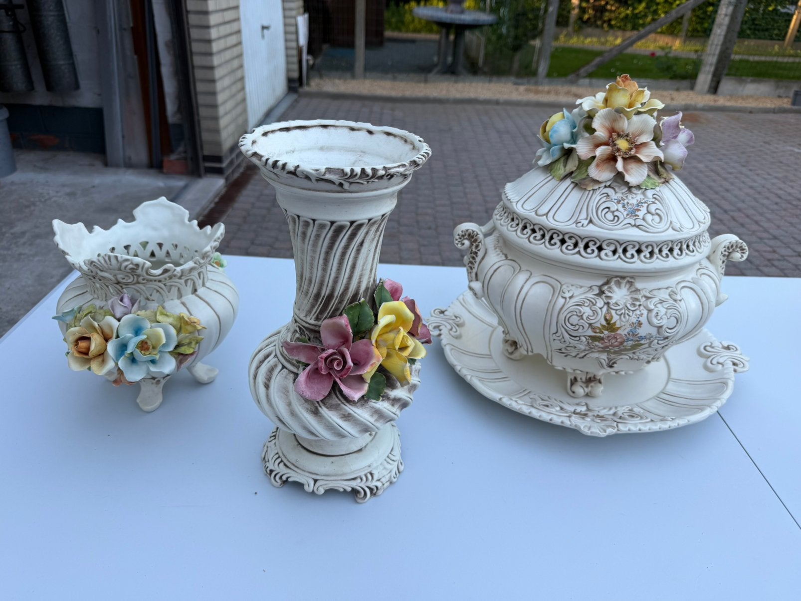 Ensemble pot à soupe, vase et bol décoratif, Enlèvement