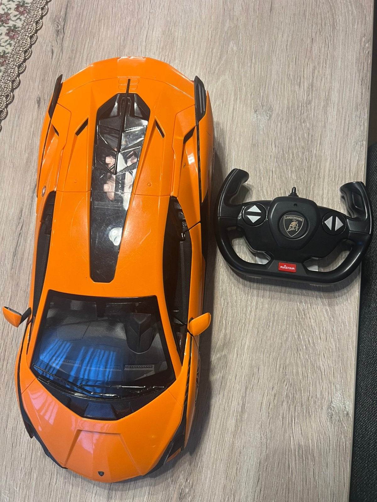 Lamborghini-auto met afstandsbediening, Enlèvement, Comme neuf, Télécommande