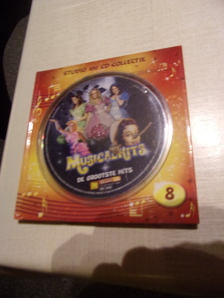 STUDIO 100 CD COLLECTIE 8.MUSICALHITS, Ophalen of Verzenden, Zo goed als nieuw, Muziek