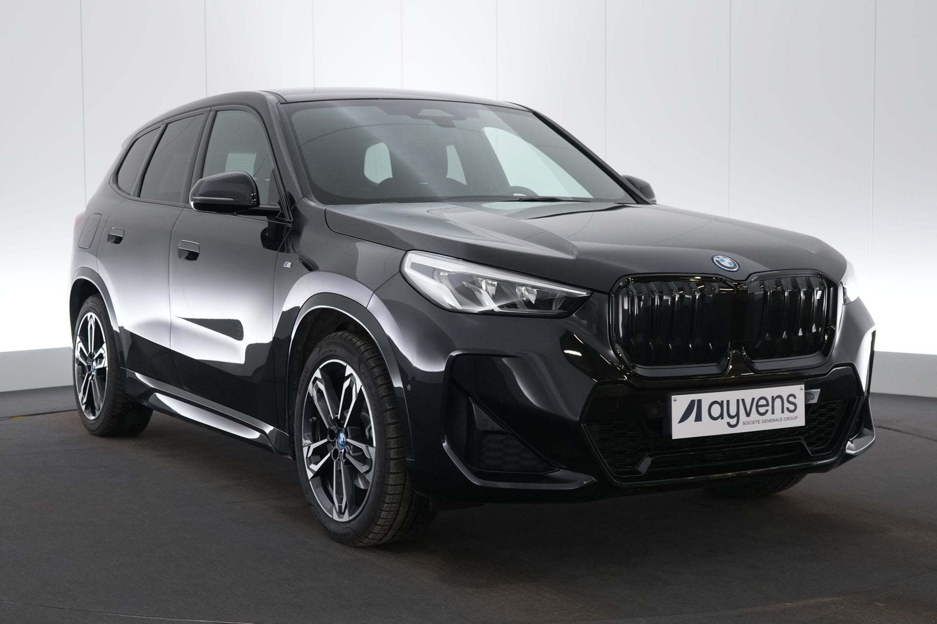 (2ECD202) BMW IX1, Auto's, Automaat, 230 kW, Gebruikt, 2 Reeks