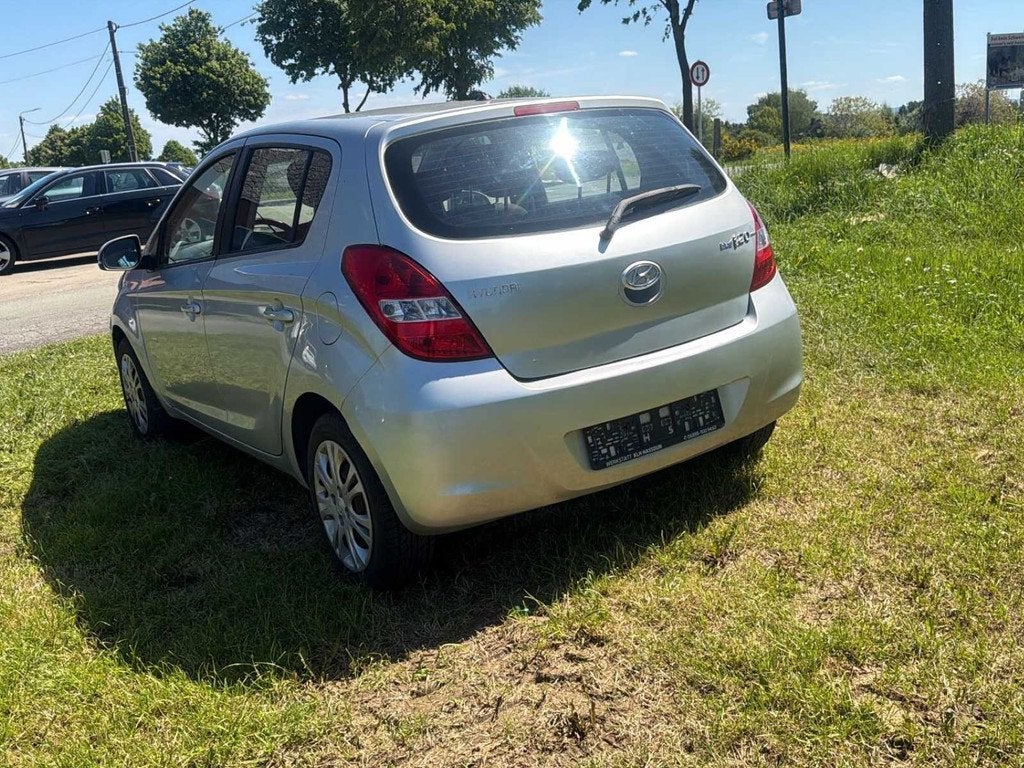 Hyundai i20 PBT auto 2011, Auto's, Gebruikt, Bedrijf, Diesel, Overige carrosserie