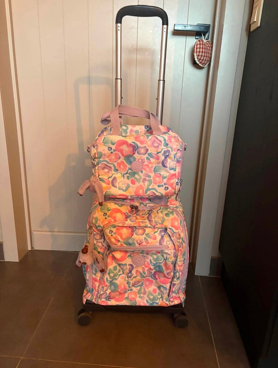 Kipling, Enlèvement, Comme neuf