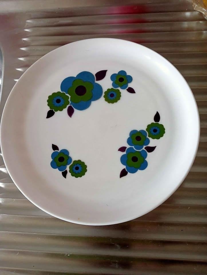 2 assiettes arcopale fleurs Lotus, Antiek en Kunst, Antiek | Servies los, Ophalen