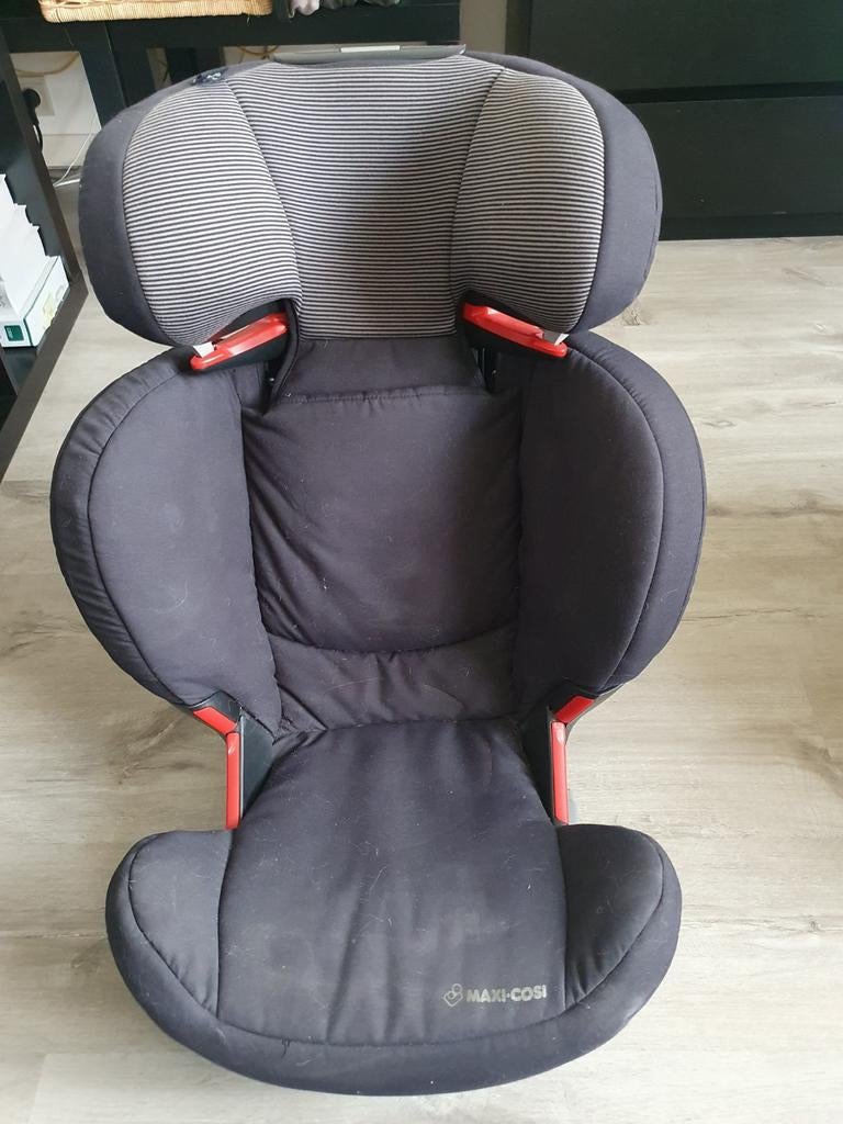 Maxi cosi autostoeltje, Ophalen