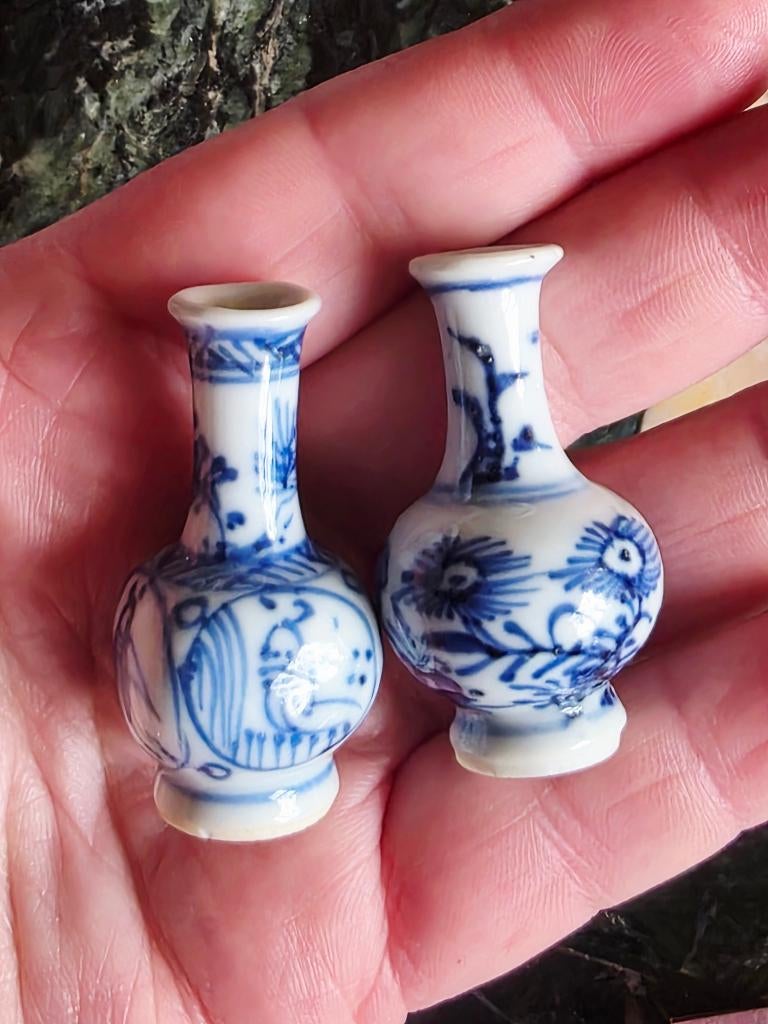 Chinese 19eeuw "dollhouse" porcelain vazen, 2 st, Antiek en Kunst, Antiek | Porselein, Ophalen of Verzenden