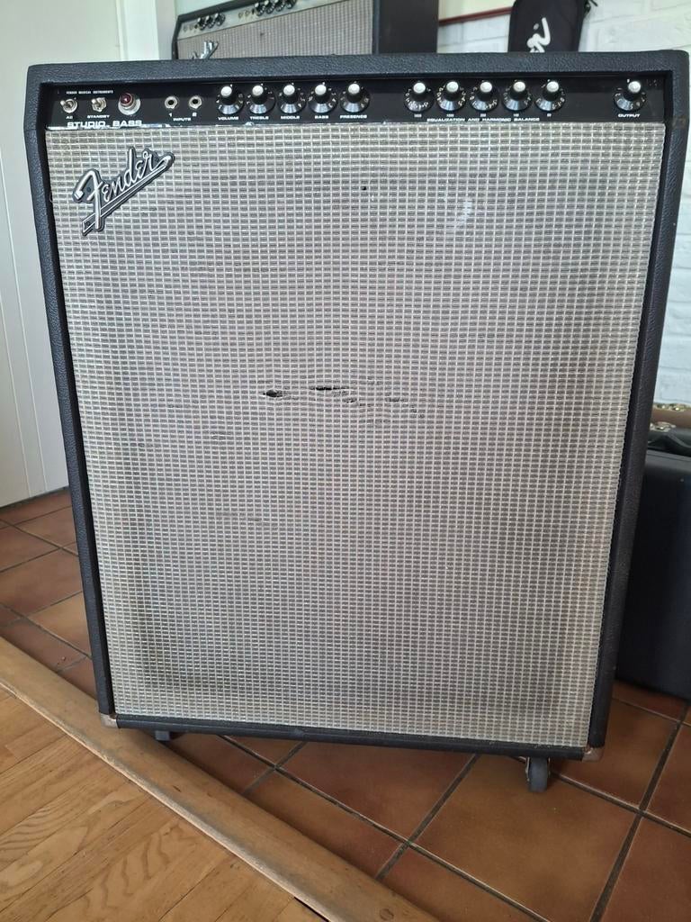 Fender studio bass combo amp, Musique & Instruments, Amplis | Basse & Guitare, Enlèvement, Guitare