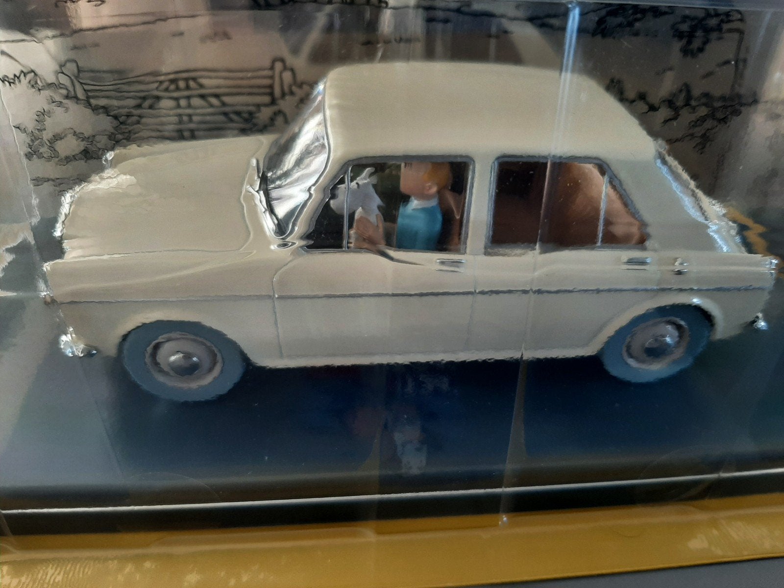 De MG met kuifje en Bobby 1/24, Ophalen of Verzenden