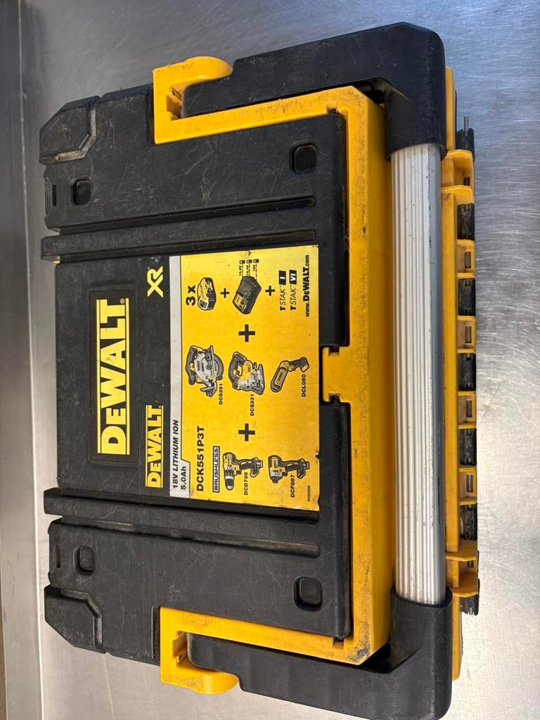 Pack dewalt 5 machines, Bricolage & Construction, Outillage | Pièces de machine & Accessoires, Utilisé, Enlèvement