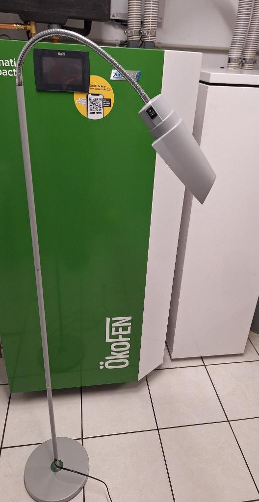 Zoo Med Avian Sun Deluxe lamp voor vogels, Dieren en Toebehoren, Ophalen, Zo goed als nieuw, Overige typen